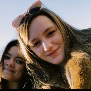 Meet your Posher, Abby